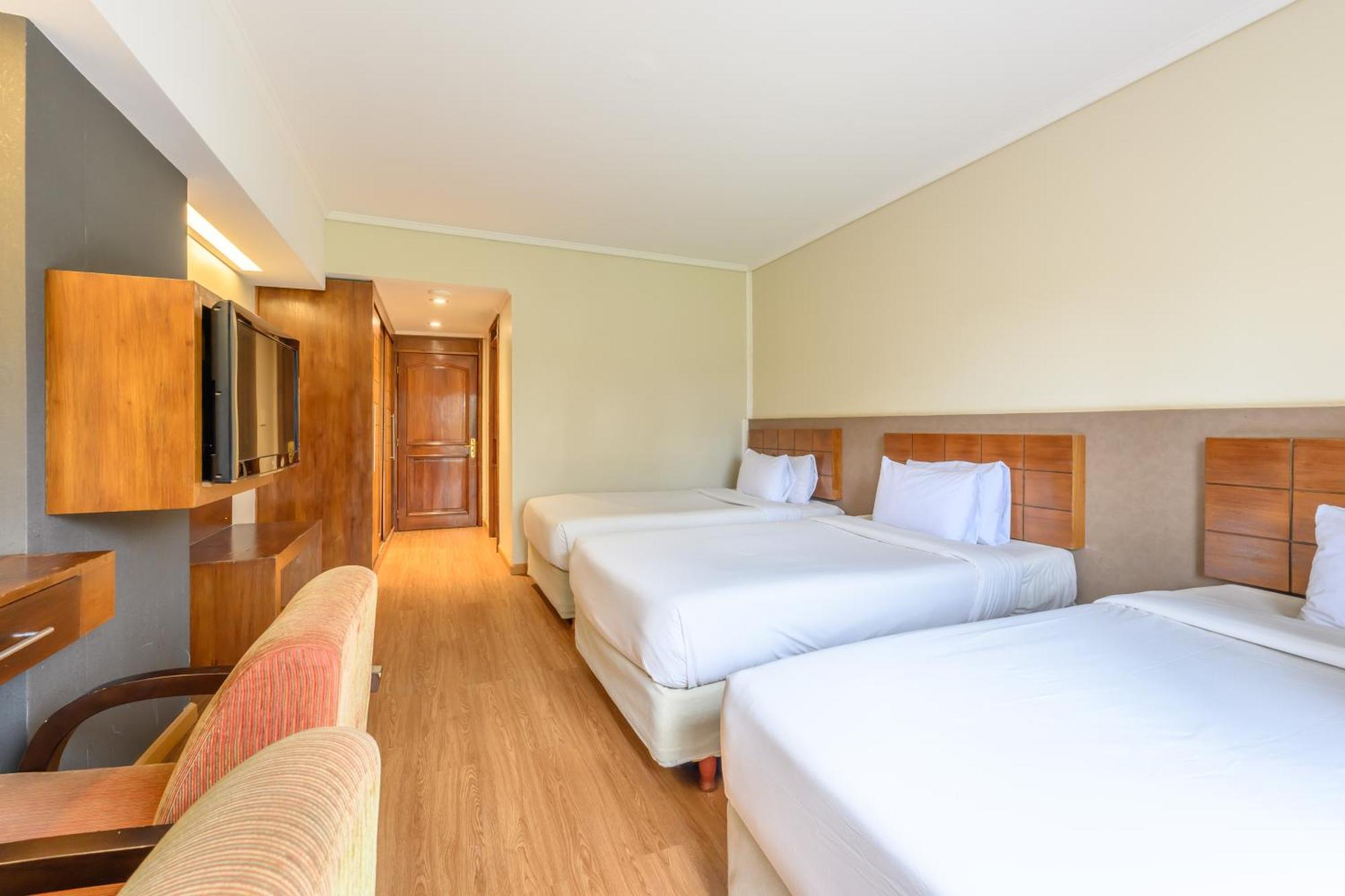 פוארטו איגואסו Exe Hotel Cataratas מראה חיצוני תמונה A room at the hotel