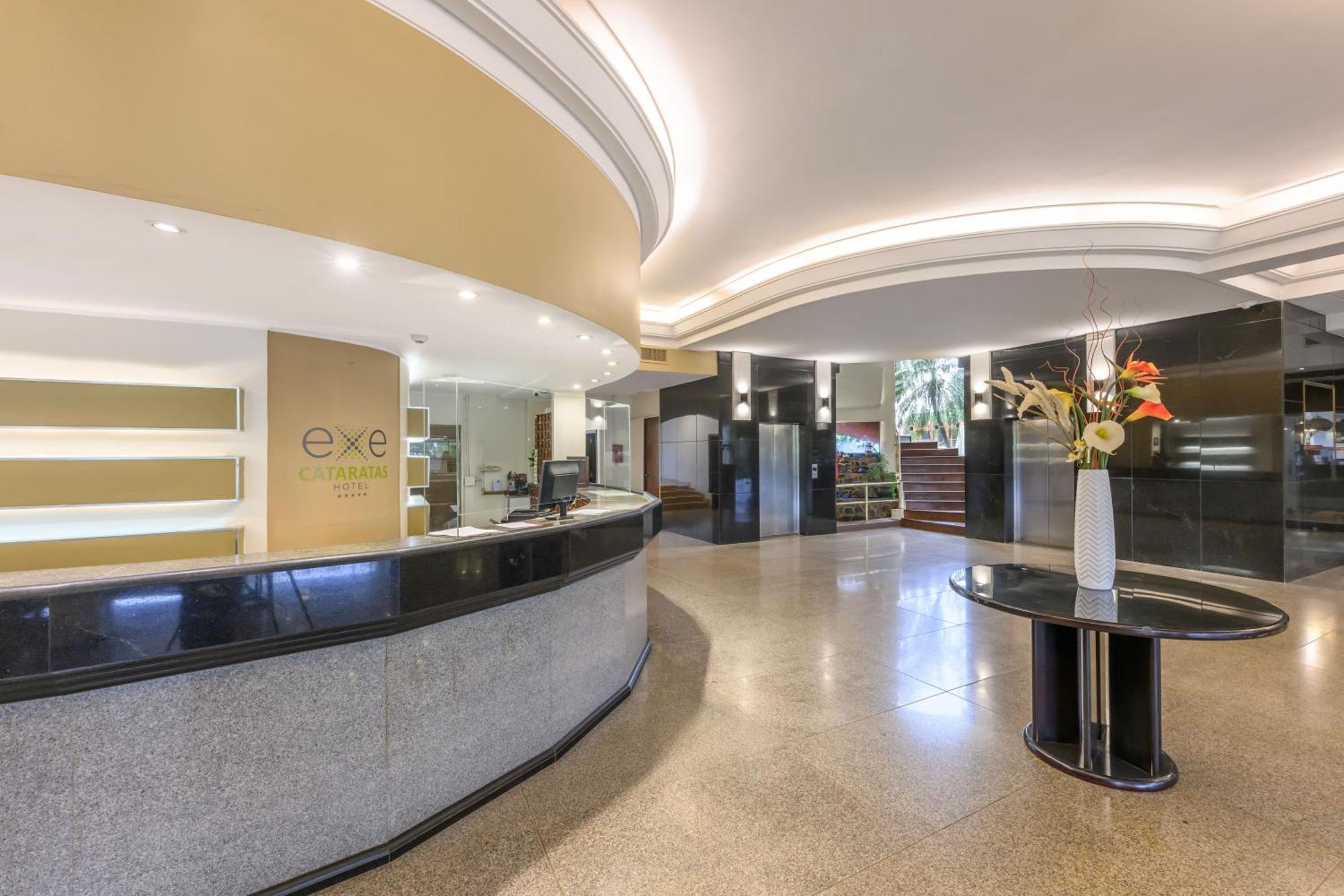 פוארטו איגואסו Exe Hotel Cataratas מראה חיצוני תמונה Lobby
